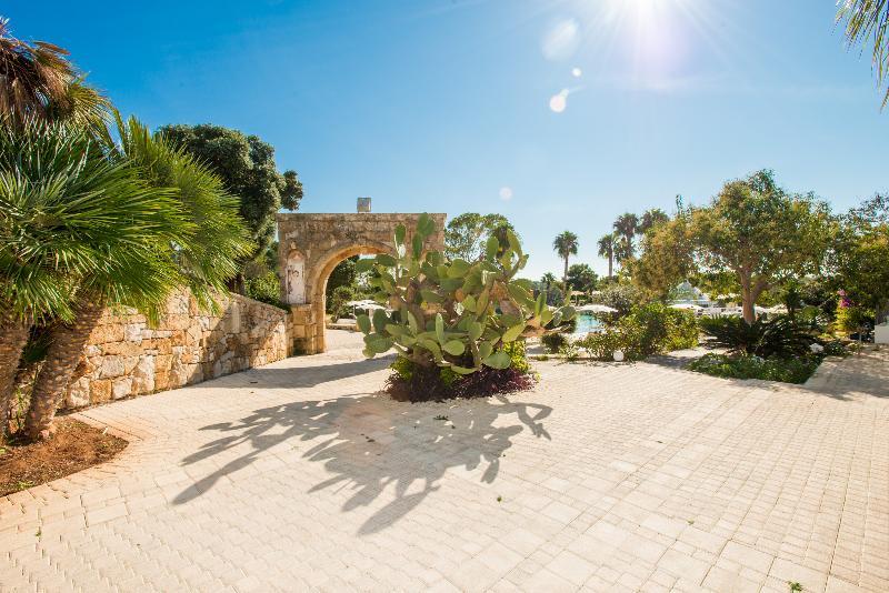 אוג'נטו Eden Resort Country מראה חיצוני תמונה