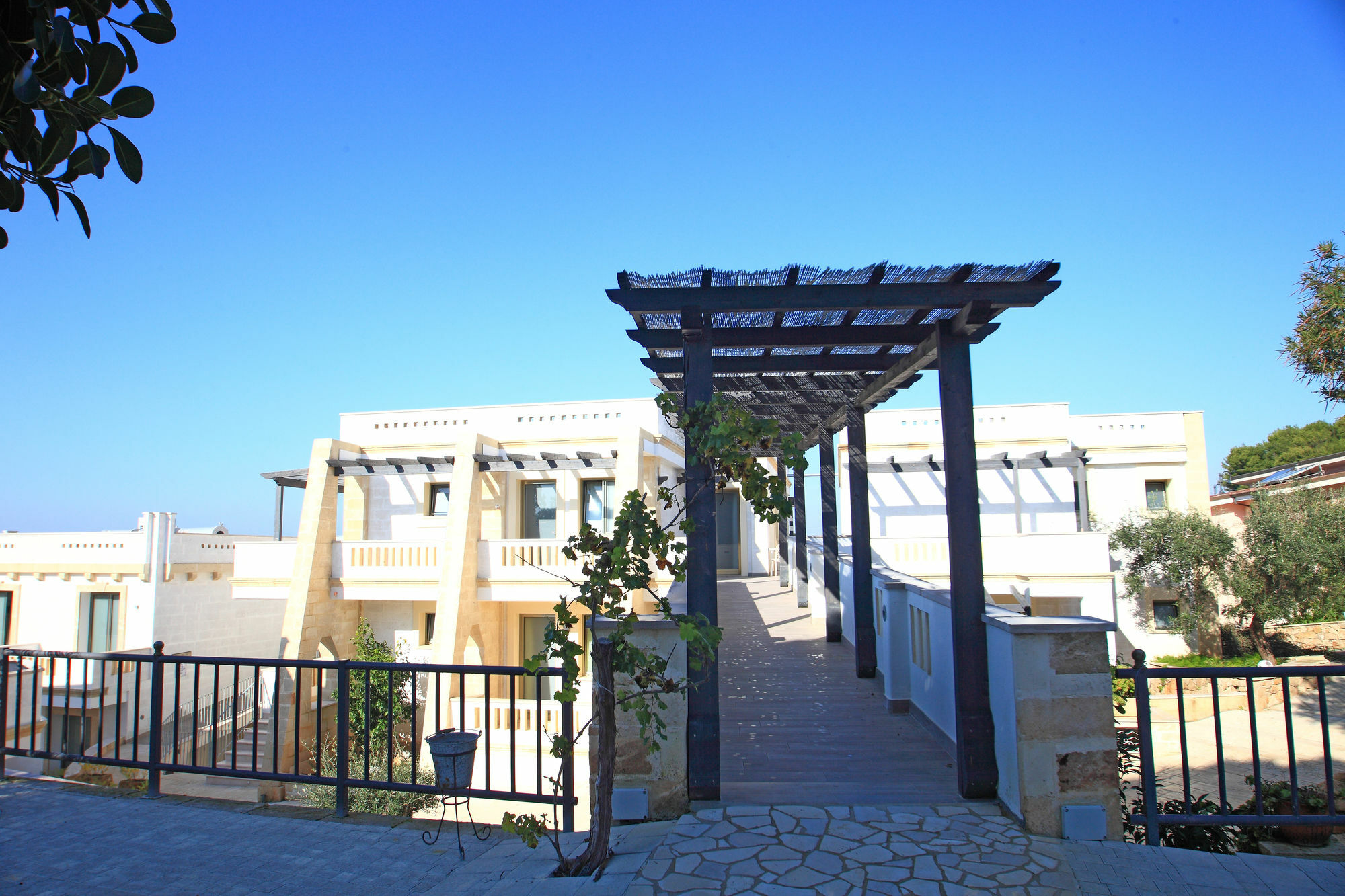 אוג'נטו Eden Resort Country מראה חיצוני תמונה