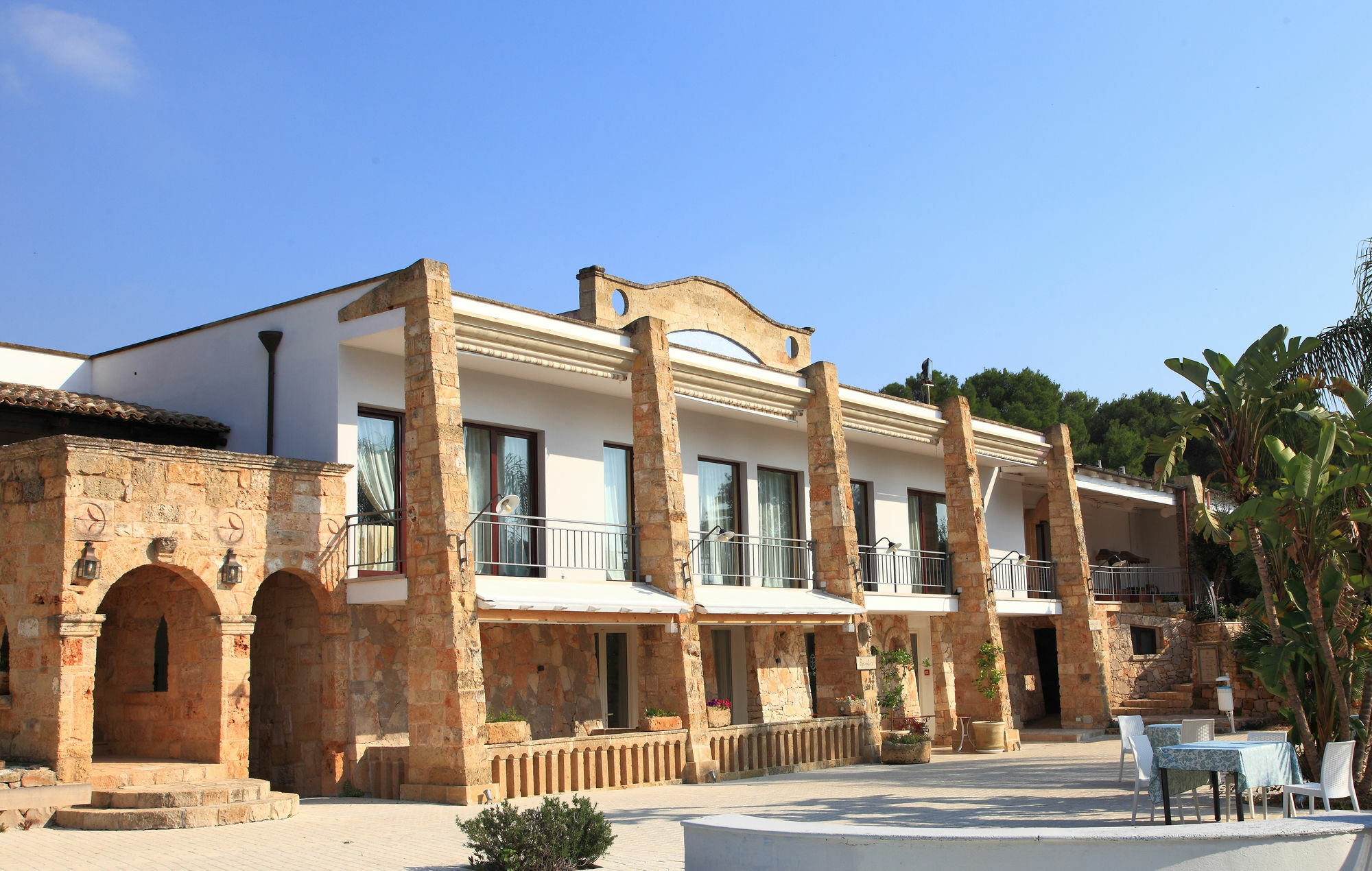 אוג'נטו Eden Resort Country מראה חיצוני תמונה